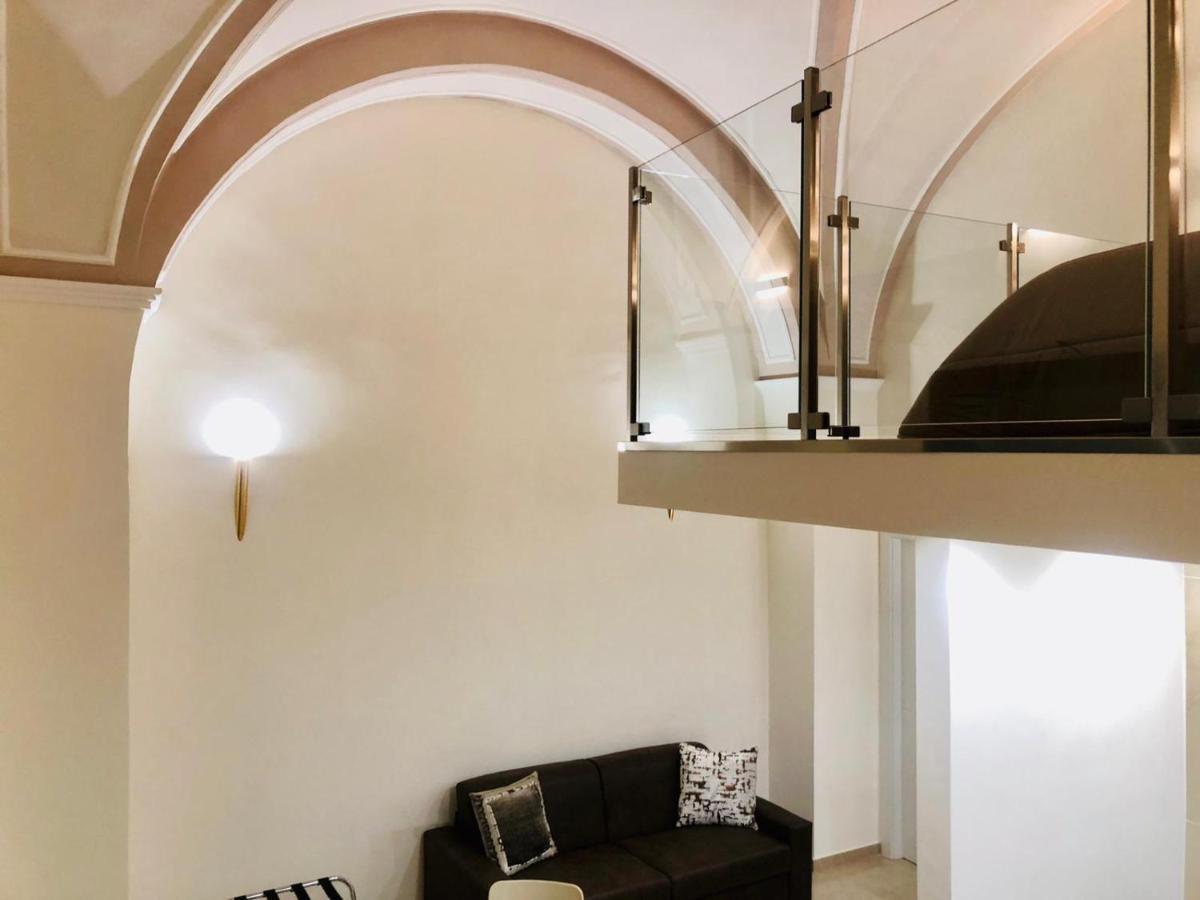 Dimora Del Monsignore Catania Bagian luar foto